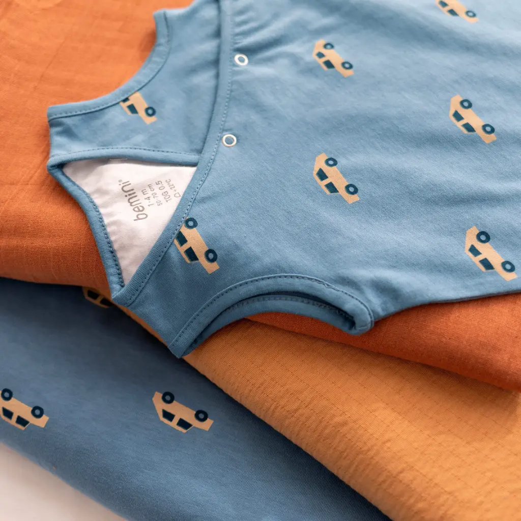 MAGIC_BAG_Jersey_1-4m_MARIO_Mario_turquoise (3).webp