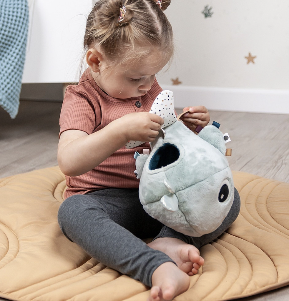 Miroir d'activités - done by deer - Laly sand