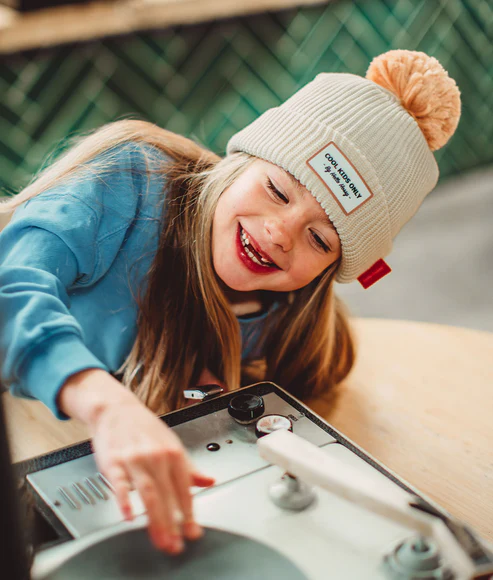 Bonnet Color - Hello hossy - Block Sandy 