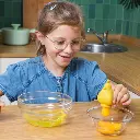 Eggs-separator-shooting-kid2-600x600-RVB_600x600.webp