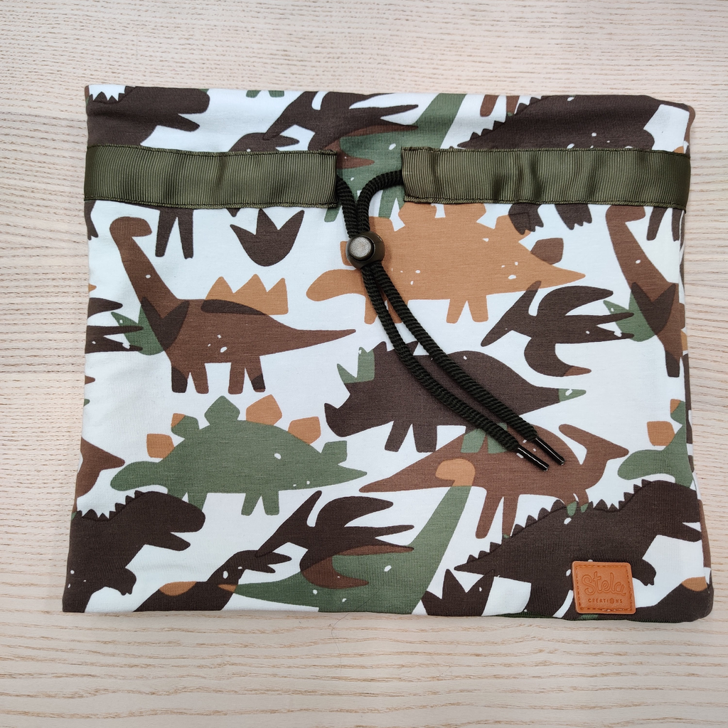 Col mi-saison avec prénom - Stela -  Dinosaures (2/10 ans)        