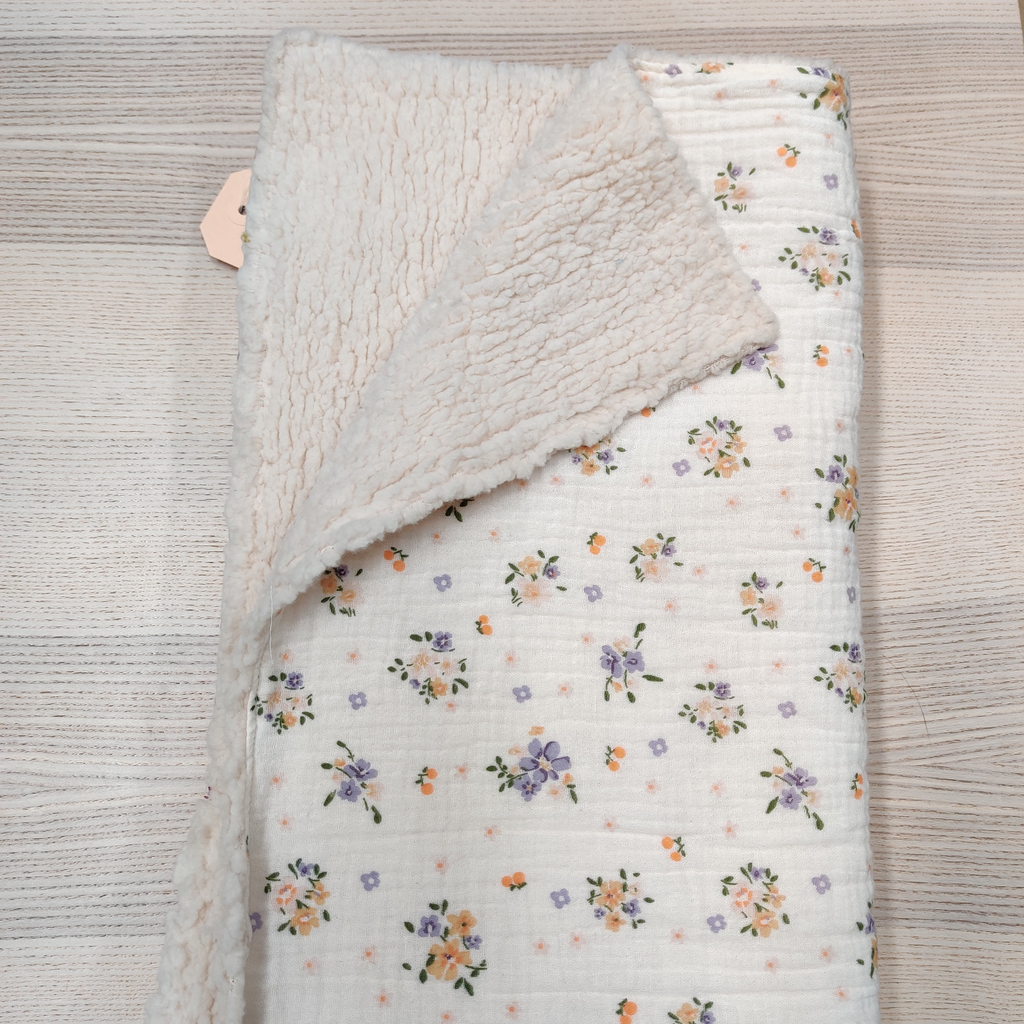 Couverture - Fleur de coton - Fleurs oranges, mauves, roses  1mx1m     