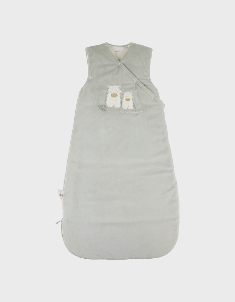 Gigoteuse - Noukie's - Vert sauge brodée (100cm) en Veloudoux  Tog 2-3,5