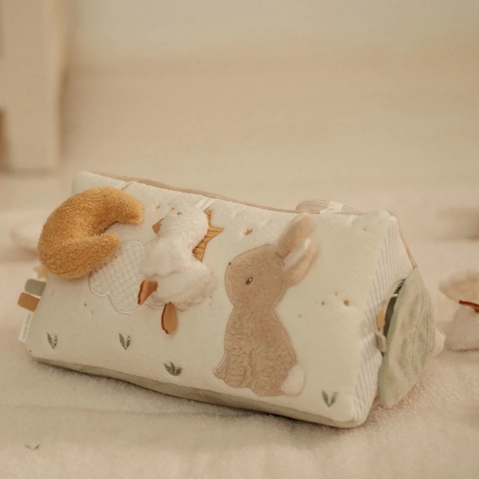 Triangle d'activités - Little Dutch - Petite oie et lapin 