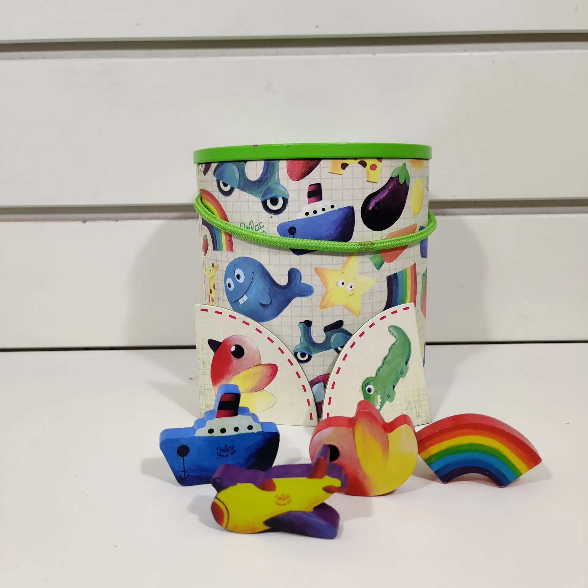 Jeu d'activité en bois - Vilac - Cherche et trouve