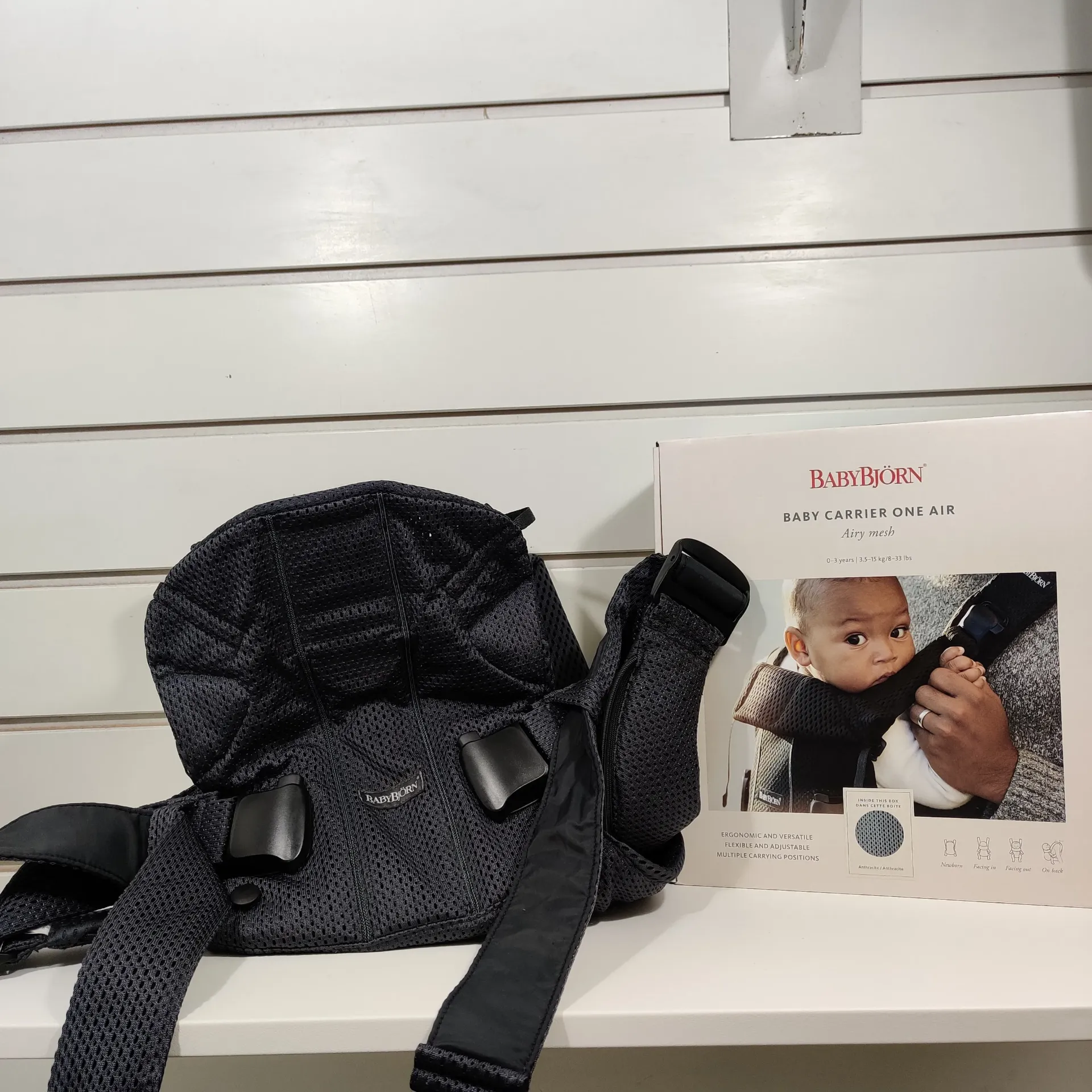 Porte bébé sling - Babybjorn - Noir Respirant