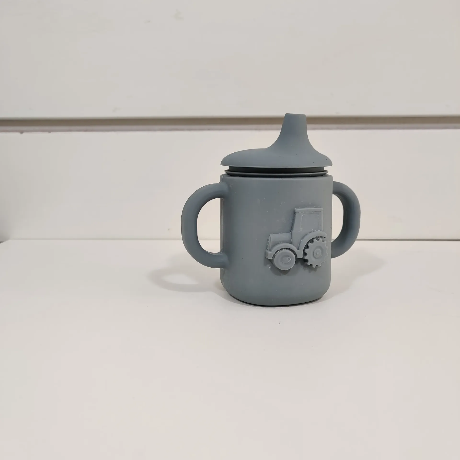 [PU-754] Gobelet en silicone - Liewood