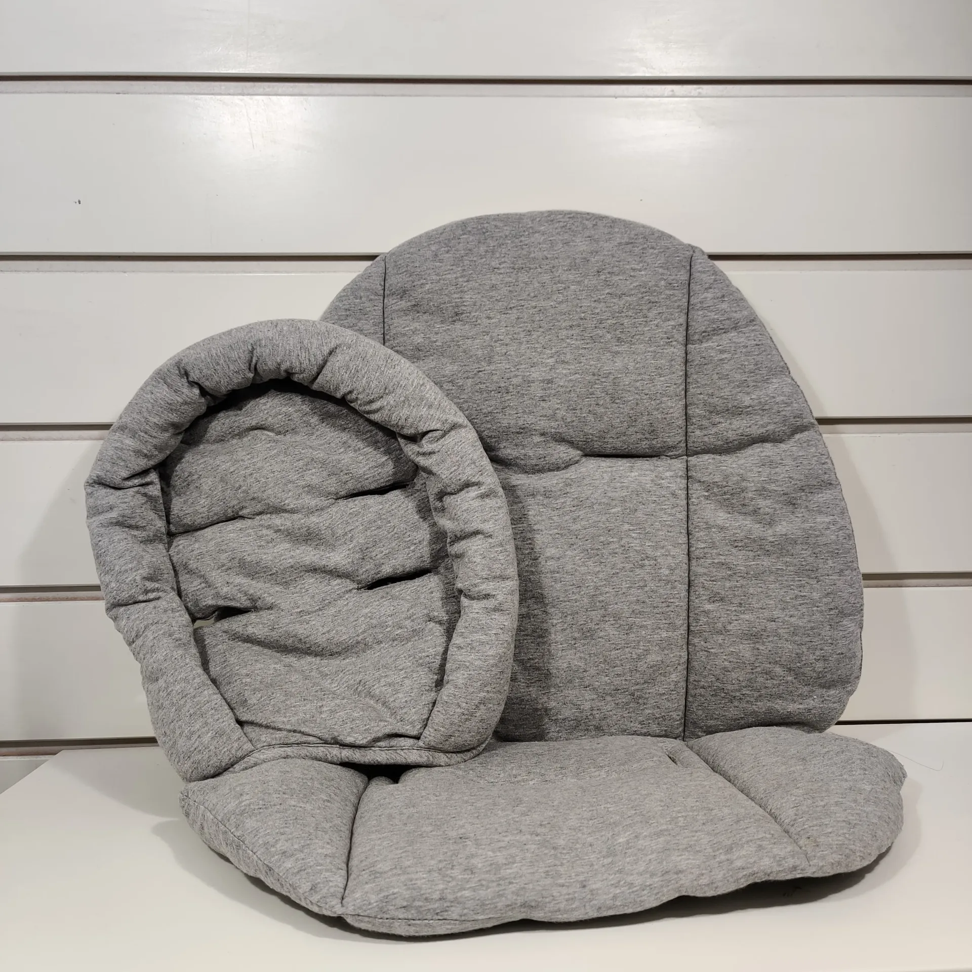 [PI-768] Coussin réducteur de chaise haute Evolu- Childhome - jersey gris