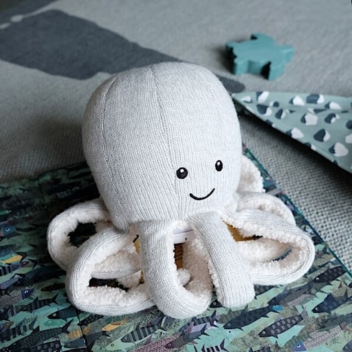 [8717953275554] Peluche musicale Bluetooth - Flow - Pieuvre Olly 