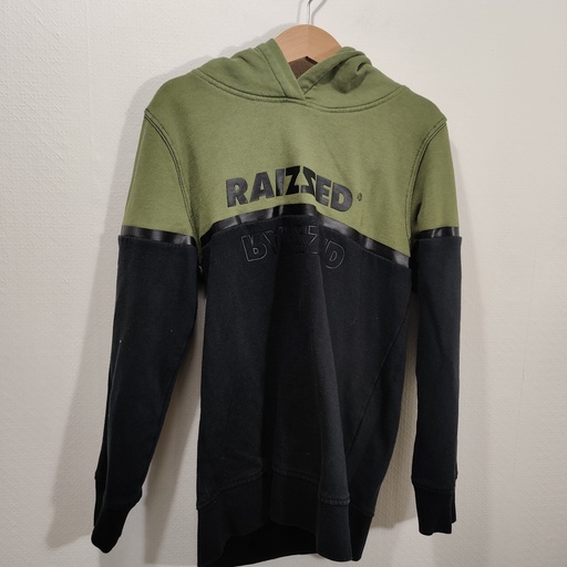 [V02475] Pull - Raizzed - 10 ans 