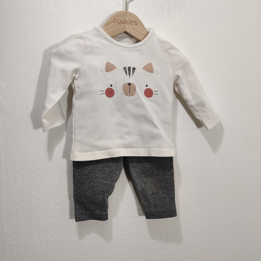 [V04205] Ensemble - noukie's - 1 mois   