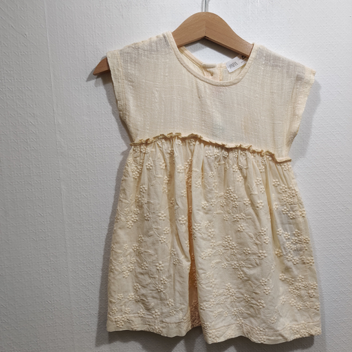 [V05007] Robe - Zara - 18 mois 