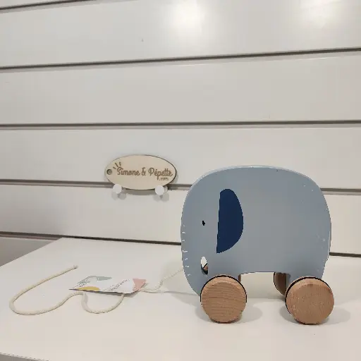 [P01468] Eléphant à tirer - Dille & Kamille